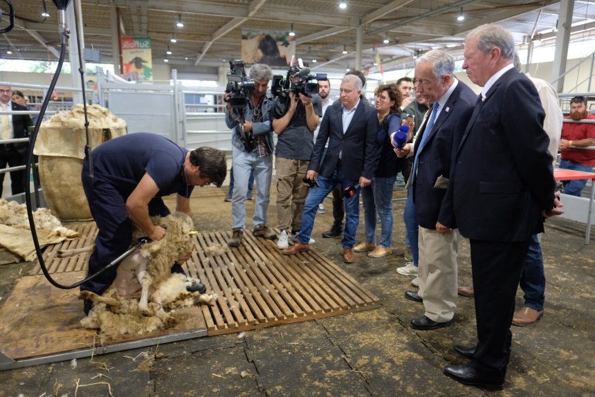 Ministro da Agricultura e Presidente da República presentes na abertura da 41ª Ovibeja